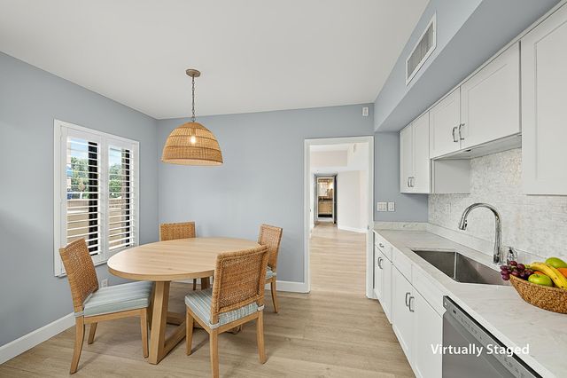 16910 Bay Street E204, Jupiter, FL 33477