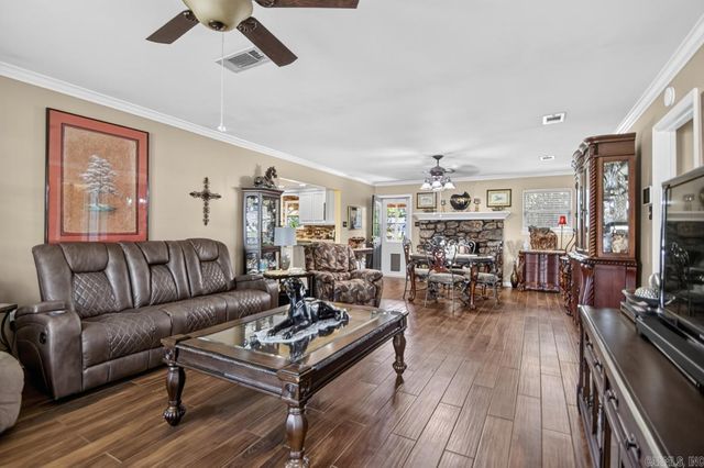 1207 Dyson Drive, Sherwood, AR 72120