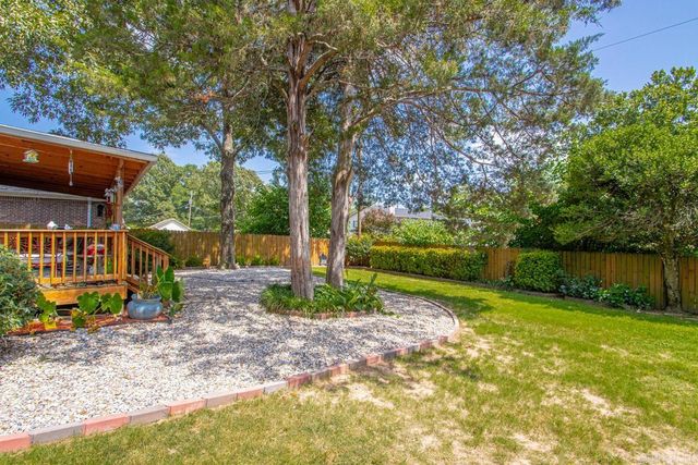 1207 Dyson Drive, Sherwood, AR 72120