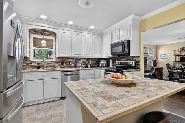 1207 Dyson Drive, Sherwood, AR 72120
