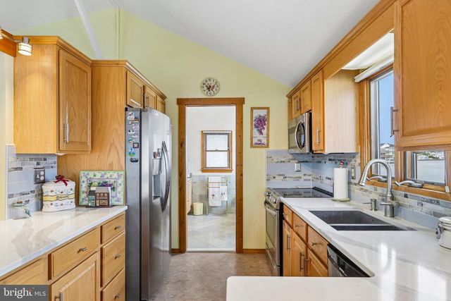 1107 LEILANI DR, Forked River, NJ 08731