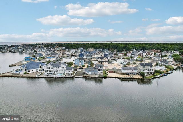 1107 LEILANI DR, Forked River, NJ 08731
