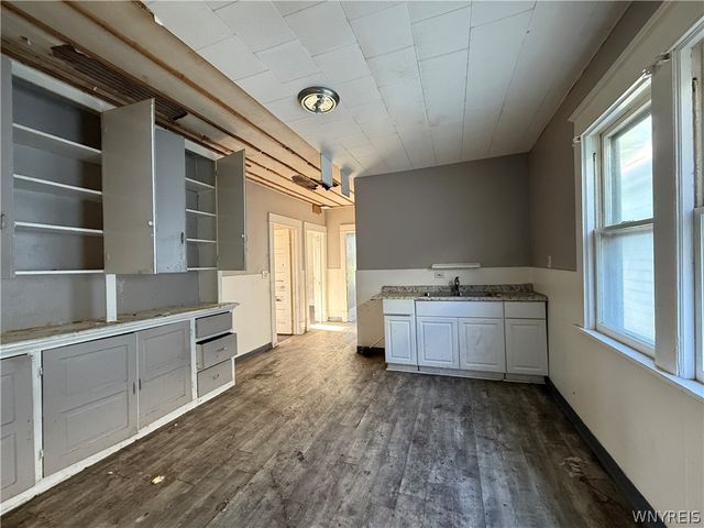 96 Dorris Avenue, Buffalo, NY 14215