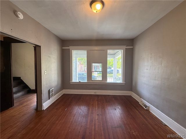 96 Dorris Avenue, Buffalo, NY 14215
