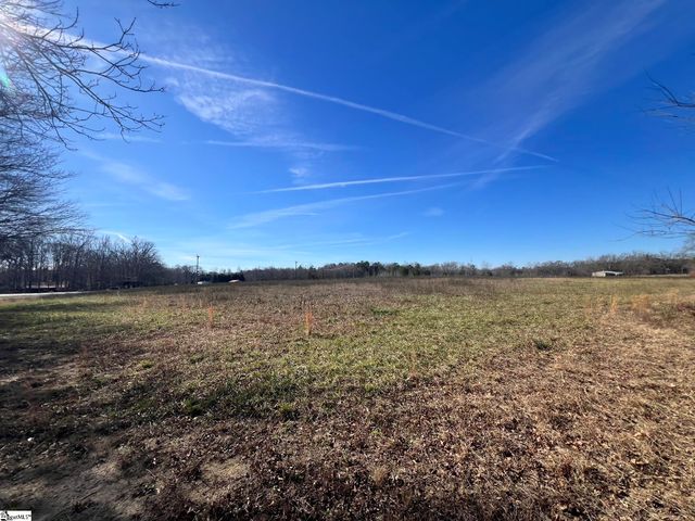 9901 Augusta Road, Pelzer, SC 29669