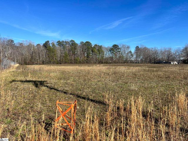 9901 Augusta Road, Pelzer, SC 29669
