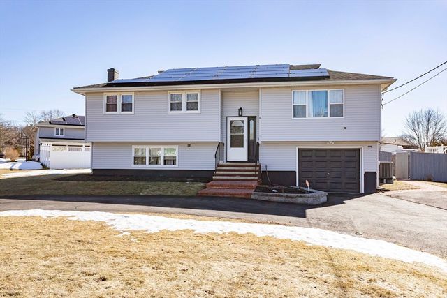 4 Virginia Ave, Brockton, MA 02302