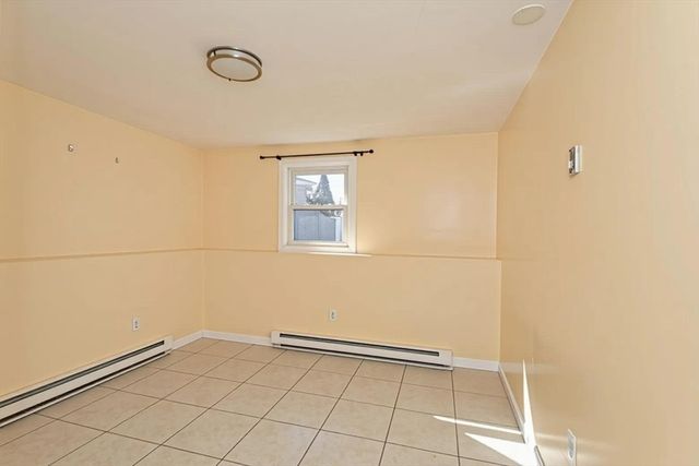 4 Virginia Ave, Brockton, MA 02302