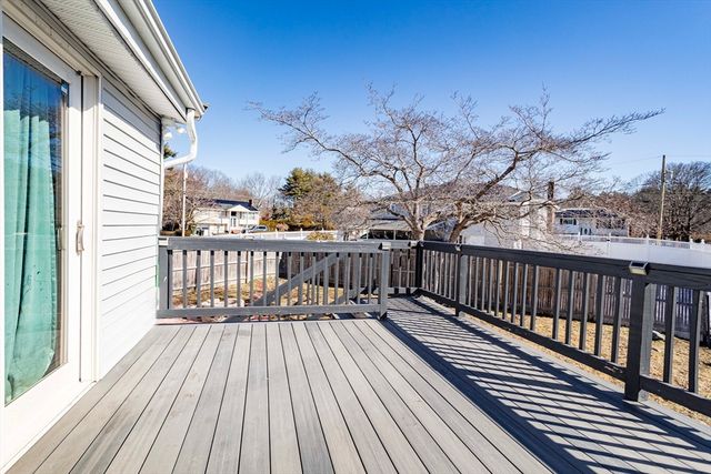 4 Virginia Ave, Brockton, MA 02302