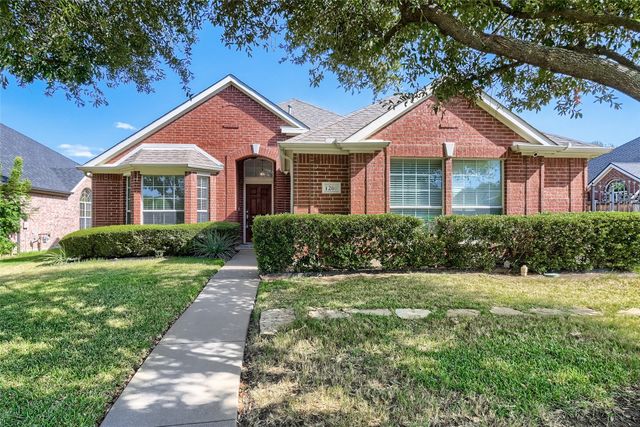 1208 Dover Heights Trail, Mansfield, TX 76063