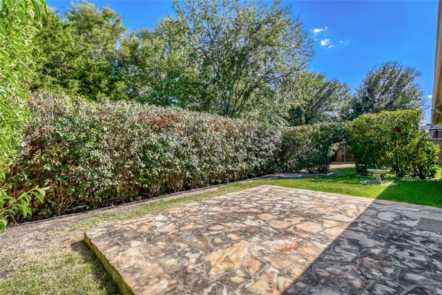 1208 Dover Heights Trail, Mansfield, TX 76063