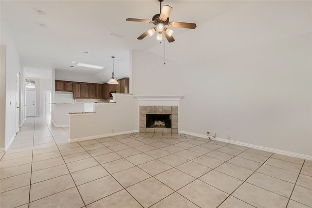 1208 Dover Heights Trail, Mansfield, TX 76063