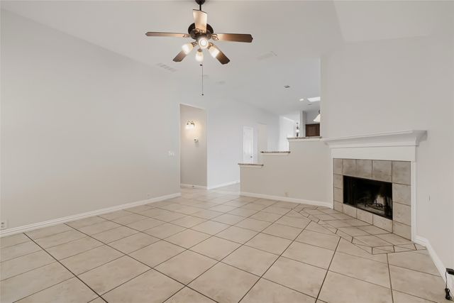 1208 Dover Heights Trail, Mansfield, TX 76063