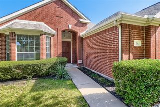 1208 Dover Heights Trail, Mansfield, TX 76063