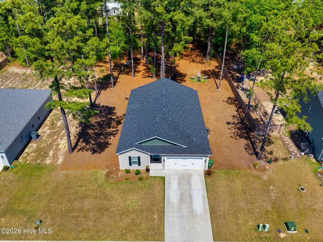 248 Flying Bolt Drive, Raeford, NC 28376