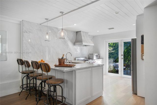 463 W 62nd Street, Miami Beach, FL 33140