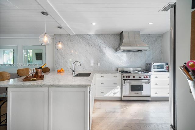 463 W 62nd Street, Miami Beach, FL 33140