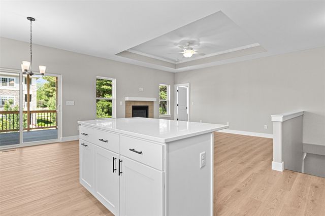 284 Pine Grove Lane, Iowa City, IA 52246