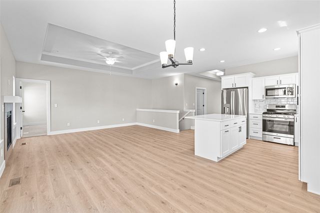284 Pine Grove Lane, Iowa City, IA 52246
