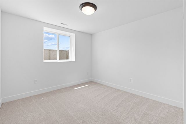 284 Pine Grove Lane, Iowa City, IA 52246