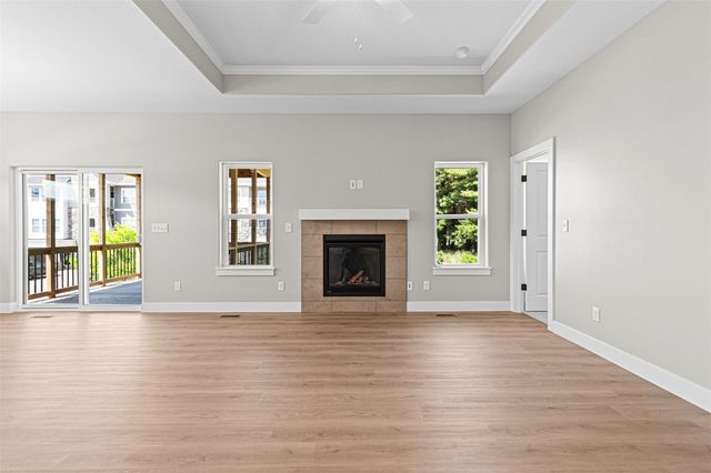 284 Pine Grove Lane, Iowa City, IA 52246