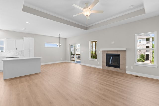284 Pine Grove Lane, Iowa City, IA 52246