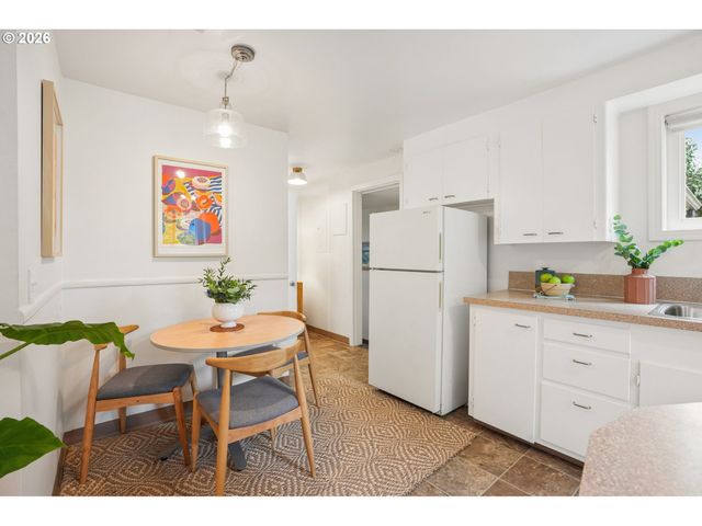 5616 Ne 50TH Ave, Portland, OR 97218