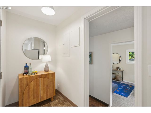 5616 Ne 50TH Ave, Portland, OR 97218