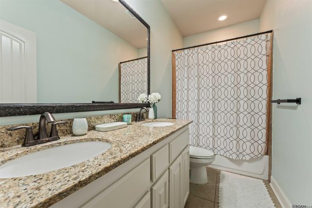 8735 Sandpiper Street, Denham Springs, LA 70706