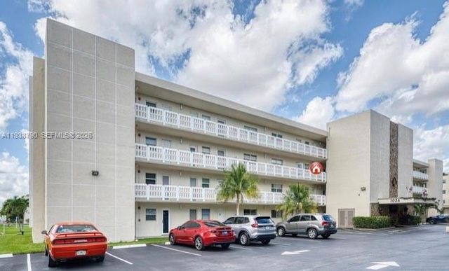 1024 SE 3rd Ave 304, Dania Beach, FL 33004