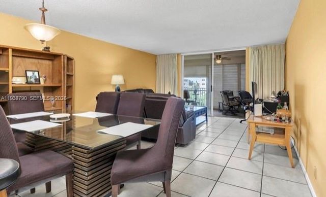 1024 SE 3rd Ave 304, Dania Beach, FL 33004