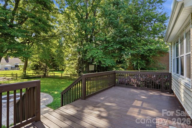 8917 Danson Drive, Charlotte, NC 28277