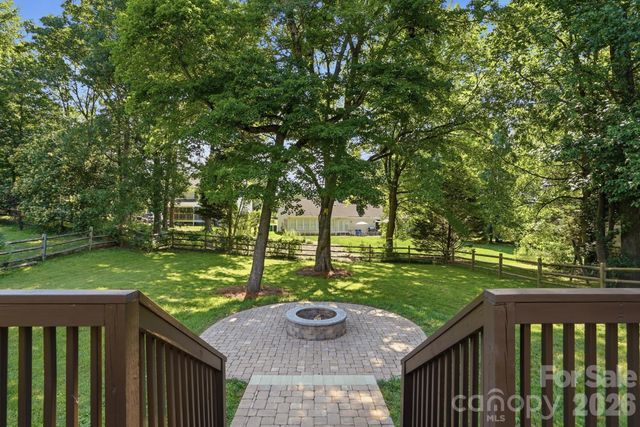 8917 Danson Drive, Charlotte, NC 28277