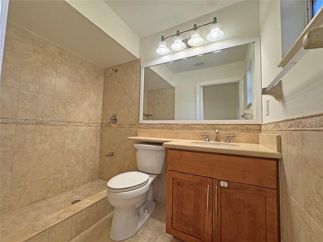 10019 SW 222nd St, Cutler Bay, FL 33190