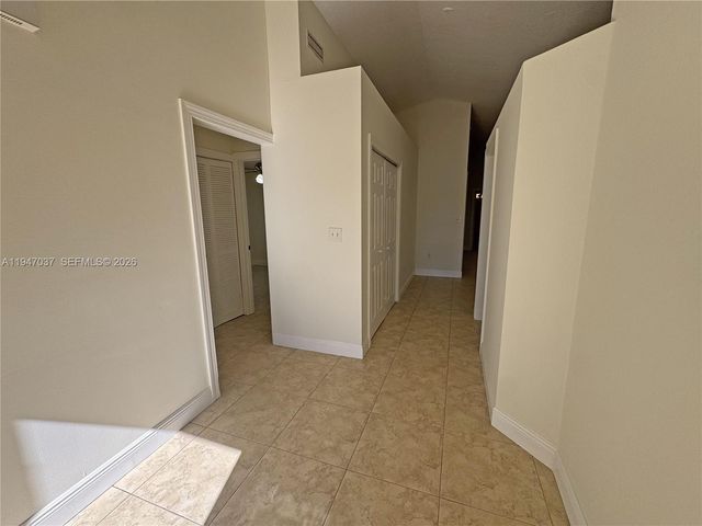 10019 SW 222nd St, Cutler Bay, FL 33190