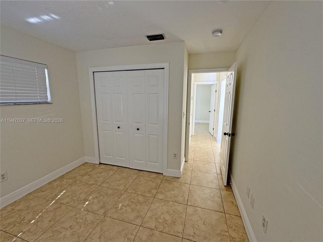 10019 SW 222nd St, Cutler Bay, FL 33190