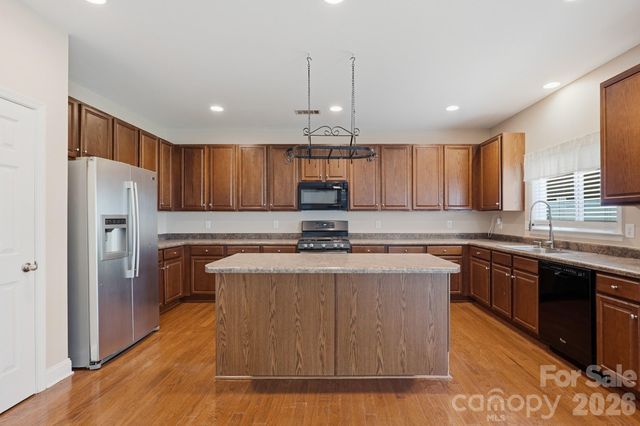 112 Colville Road, Mooresville, NC 28117