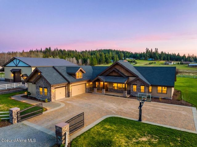 3358 E LEEBOWE CT, Hayden, ID 83835