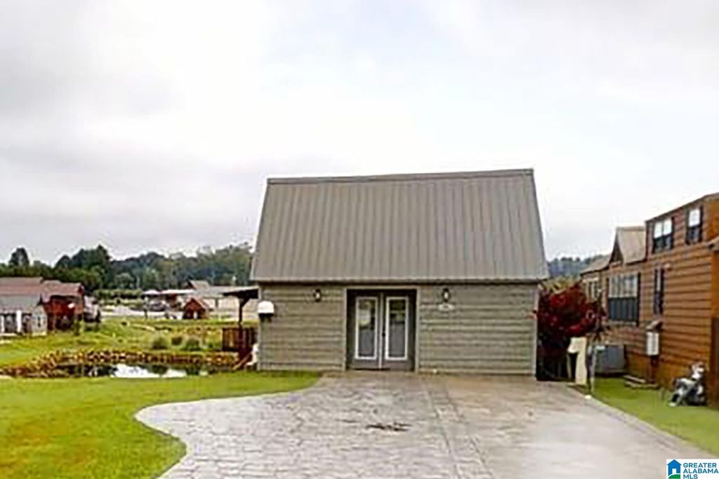 243 COUNTY ROAD 2032, Crane Hill, AL 35053