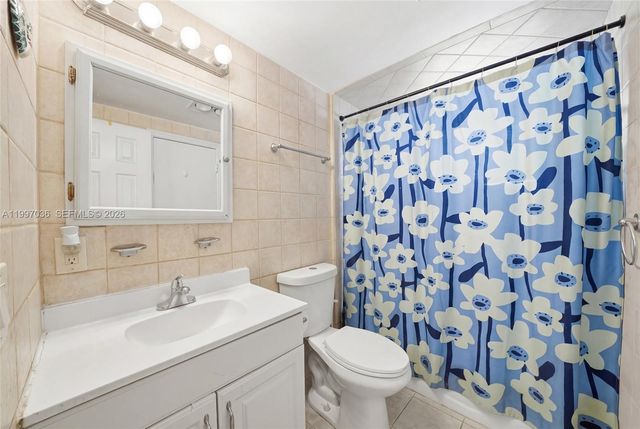 1100 NE 9th Ave 105, Fort Lauderdale, FL 33304