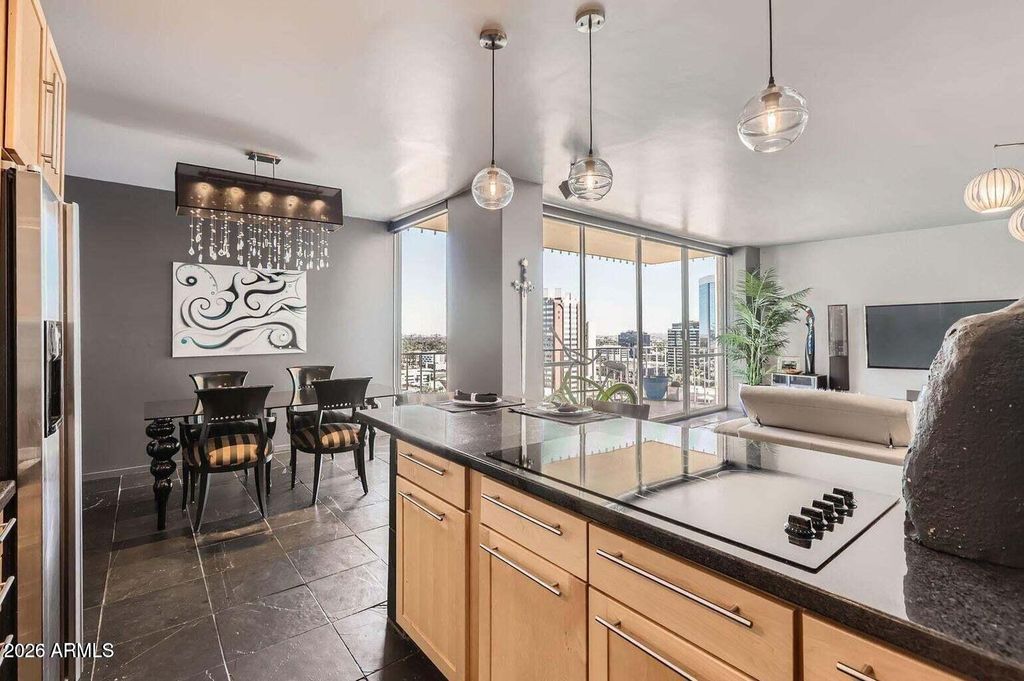 207 W CLARENDON Avenue G18, Phoenix, AZ 85013 — photo 4