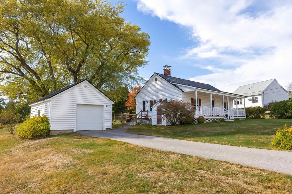 94 Winter Street, Tilton, NH 03276