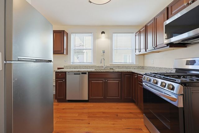 185 Savin Hill Ave 2, Boston, MA 02125