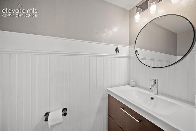 1010 S Park Drive, Monument, CO 80132