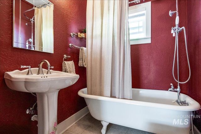 1410 N 20th Street, Boise, ID 83702