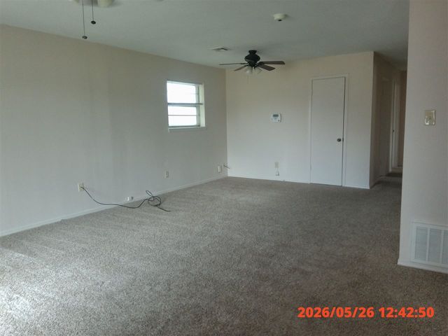 4829 SE Ellsworth Ave, Lawton, OK 73501