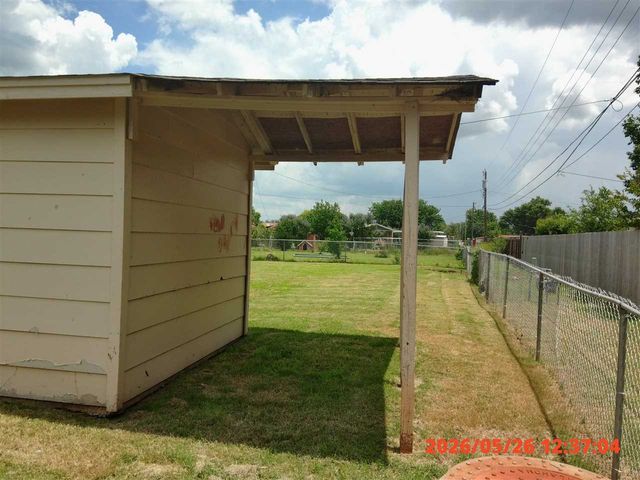 4829 SE Ellsworth Ave, Lawton, OK 73501