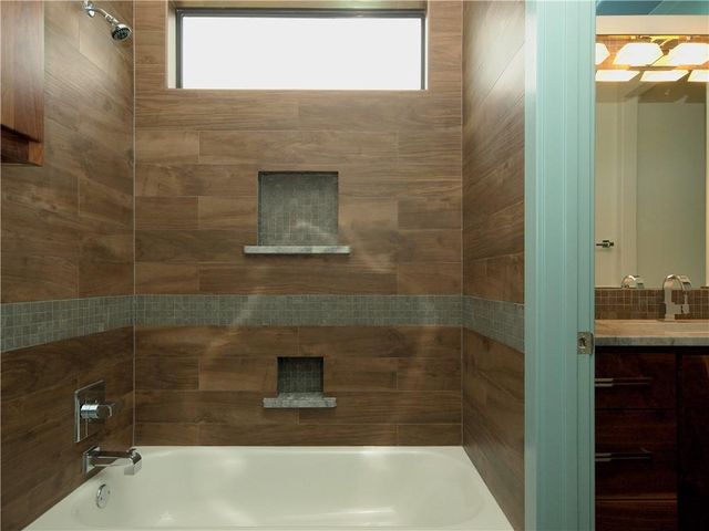 306 Franklin BLVD B, Austin, TX 78751