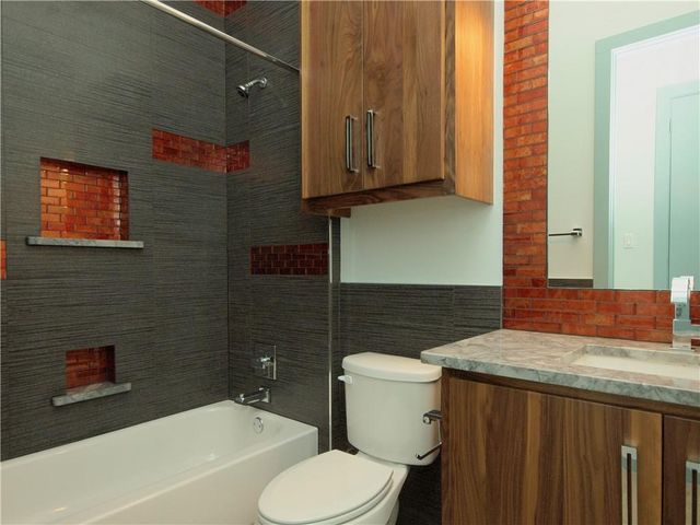 306 Franklin BLVD B, Austin, TX 78751