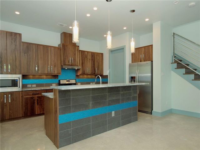 306 Franklin BLVD B, Austin, TX 78751